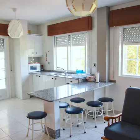 Apartamento Avenida Areas Ii *